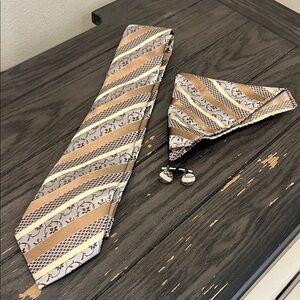 Elegant Tan and Gray Men's Tie Set